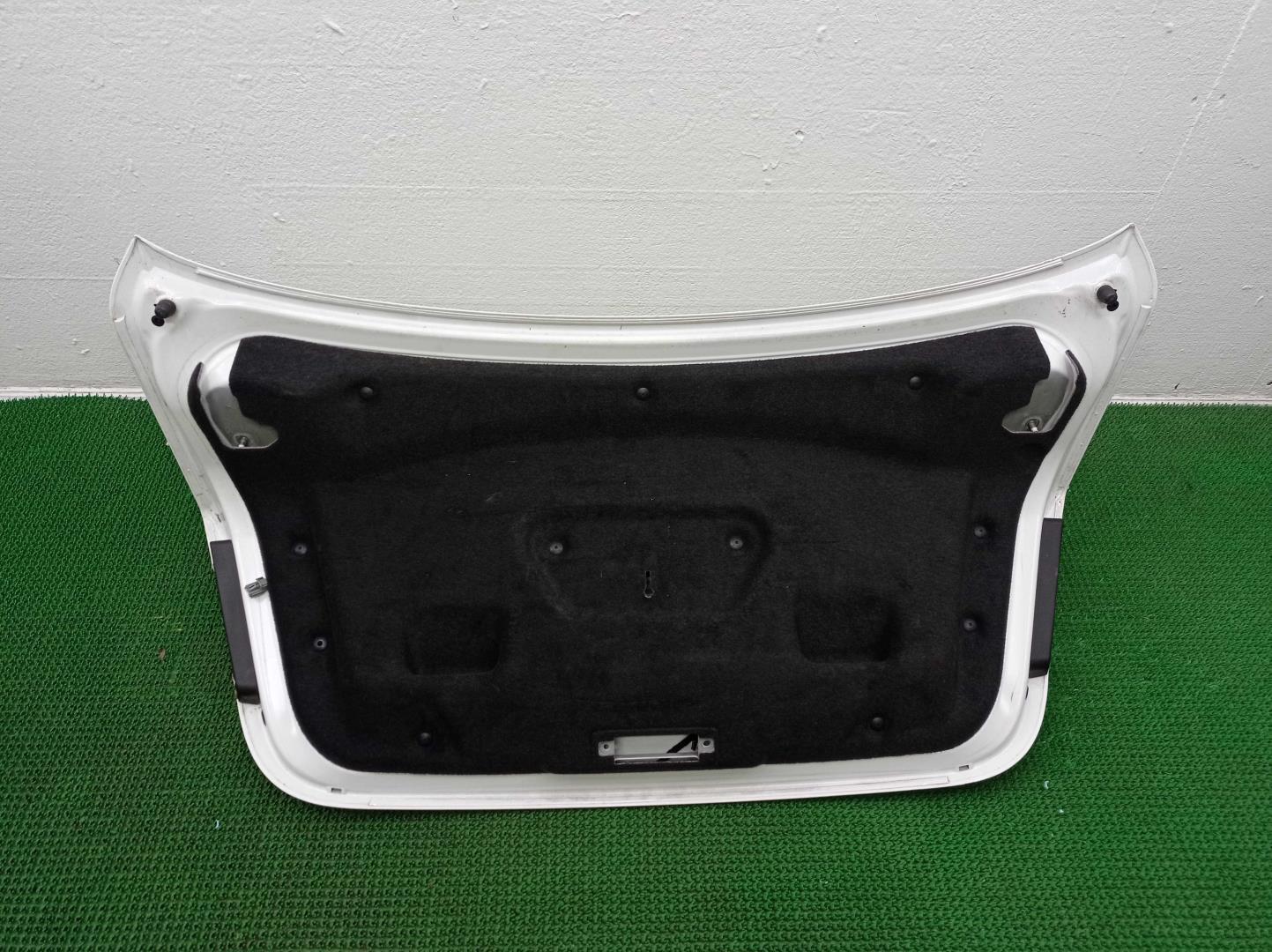 Крышка багажника