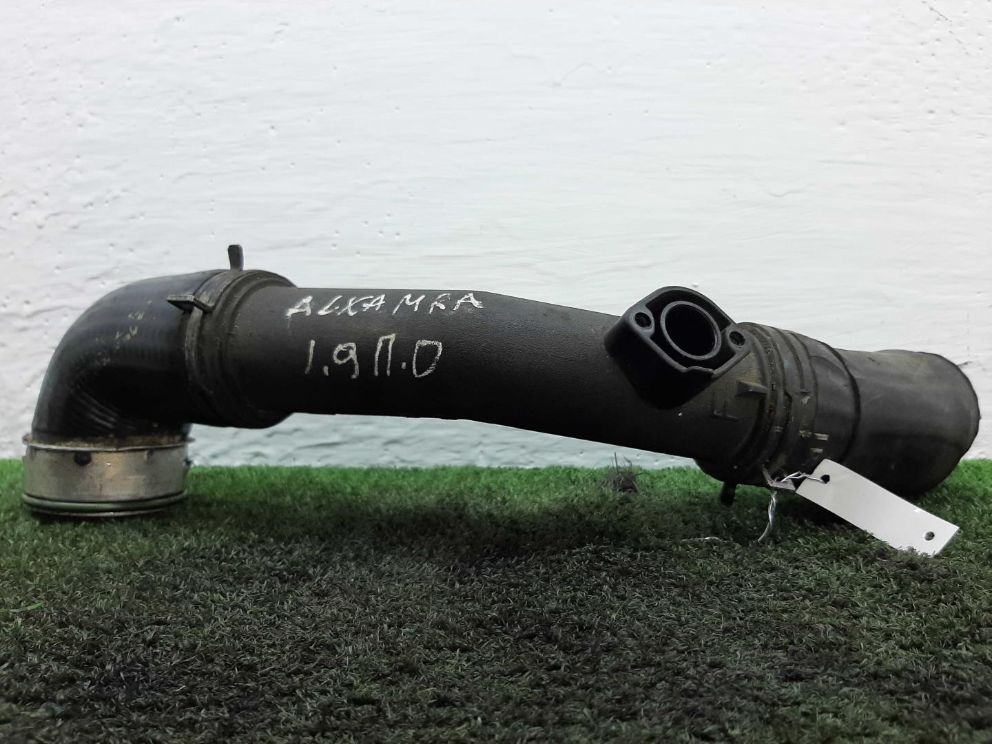 Патрубок интеркулера