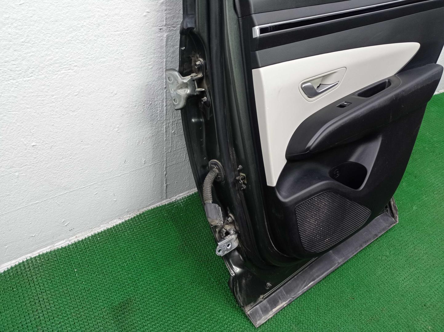 Накладка (кузов наружные)