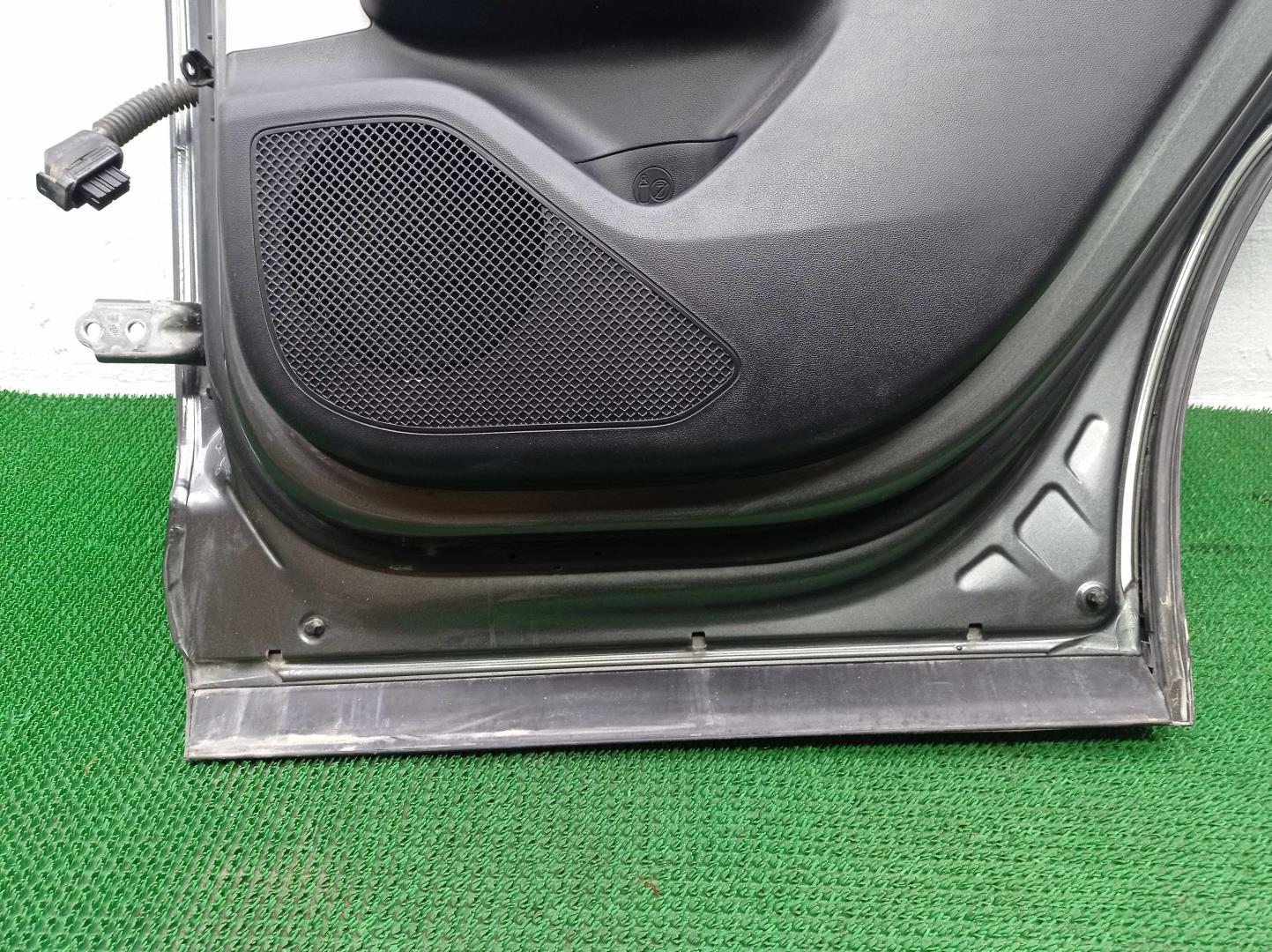 Накладка (кузов наружные)