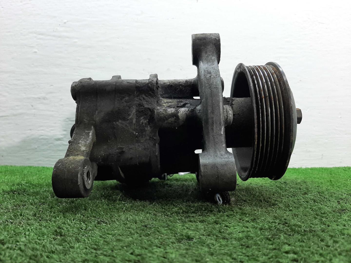 Насос ГУР (гидроусилитель руля)