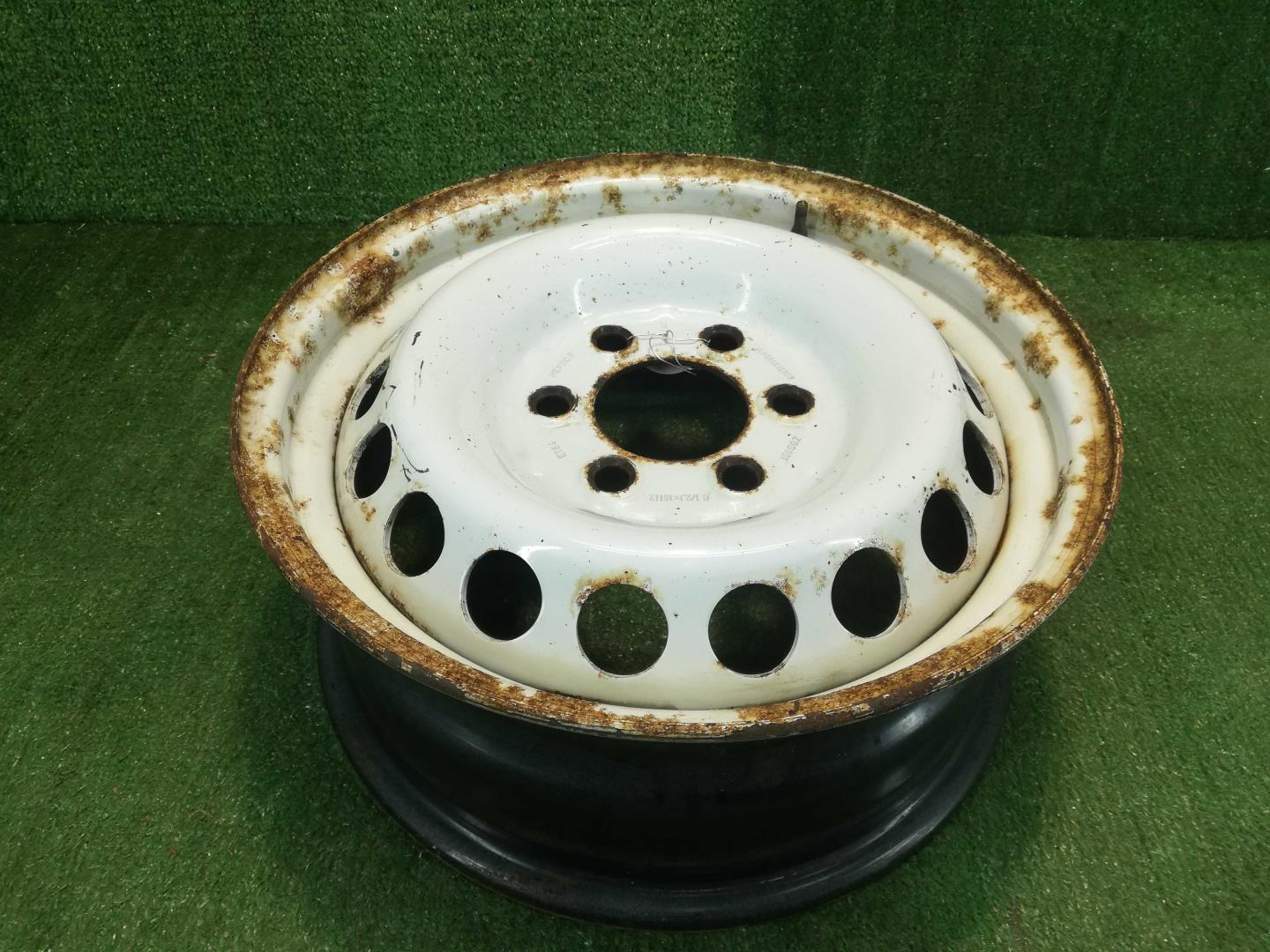 Диск колесный штампованный стальной