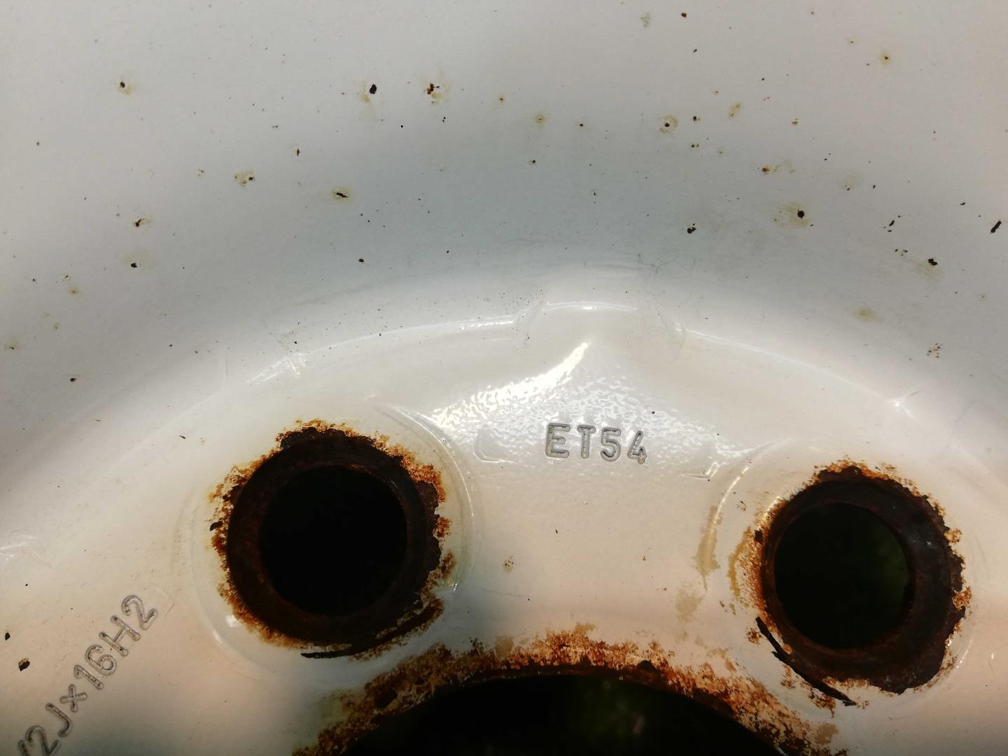 Диск колесный штампованный стальной