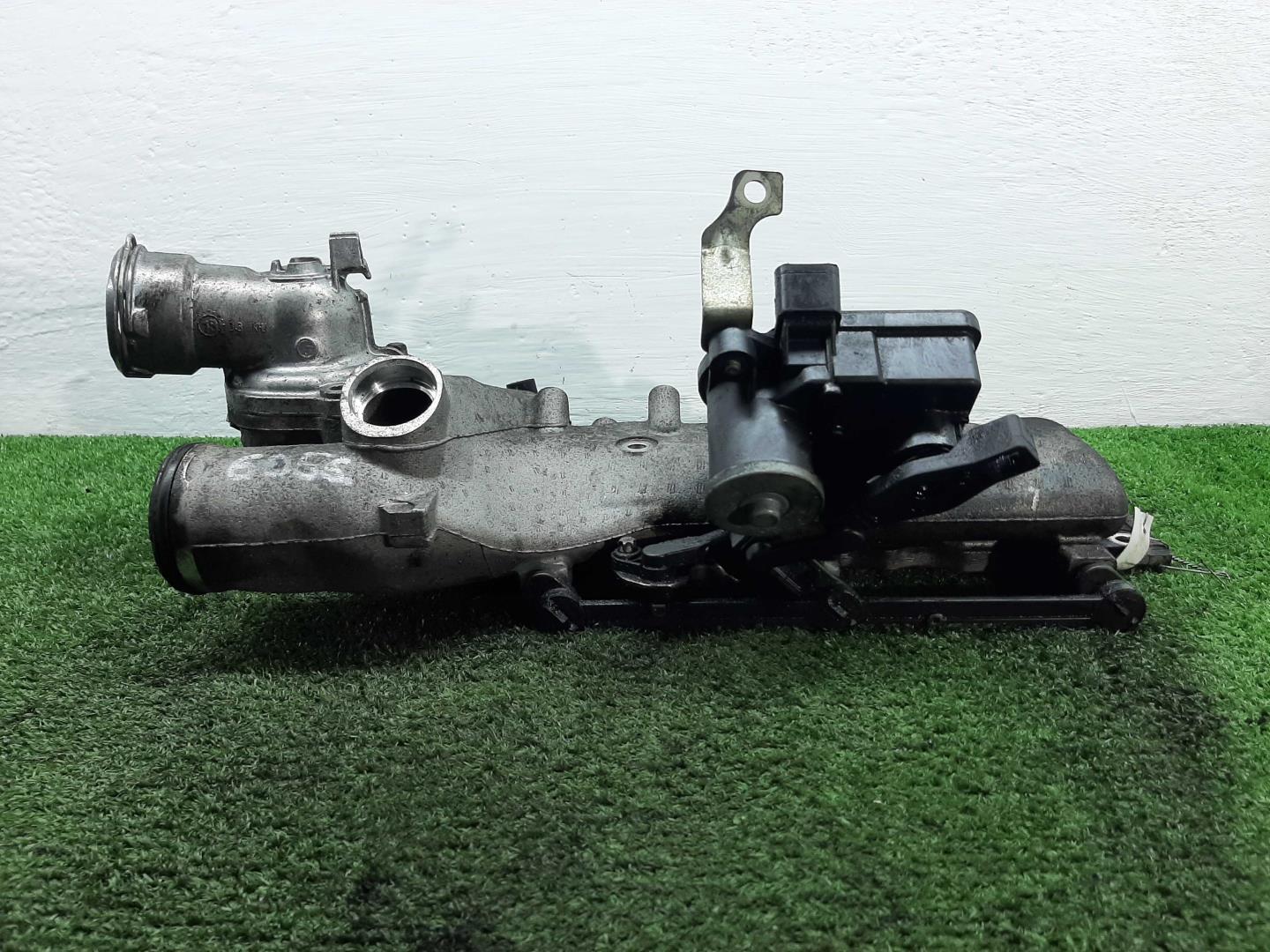 Коллектор впускной