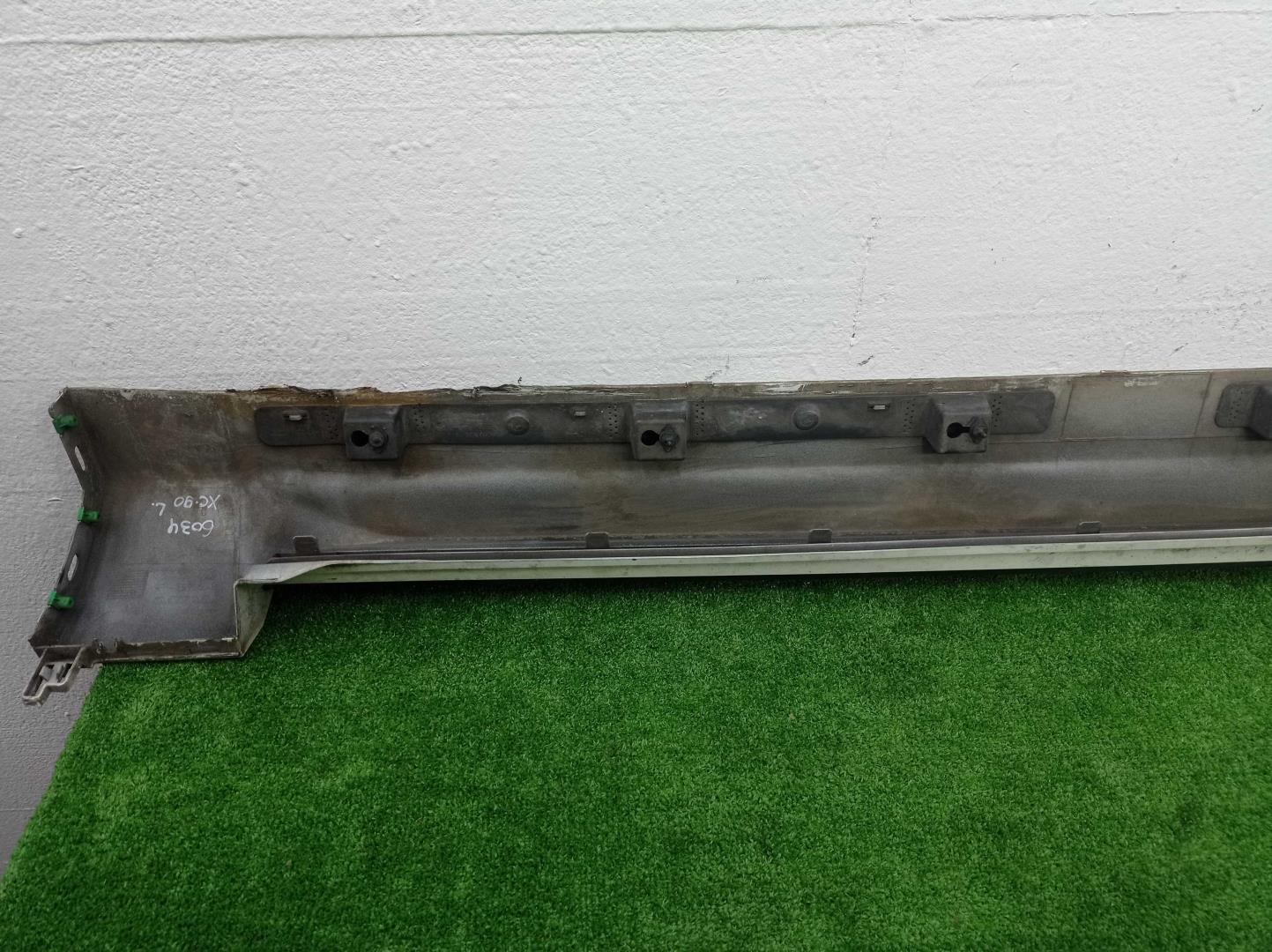 Накладка на порог (наружная)