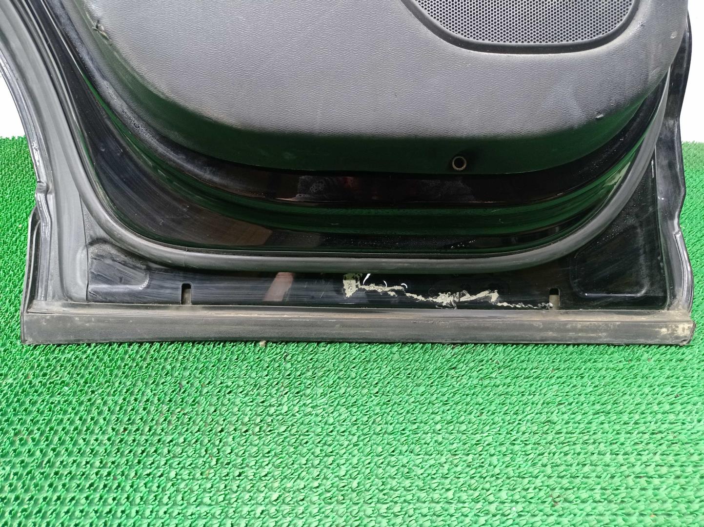 Стеклоподъемник электр. задний левый