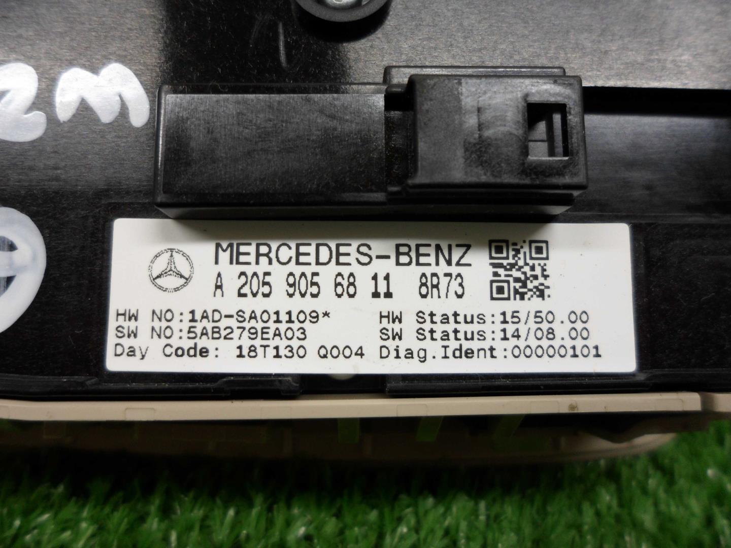 Кнопка стеклоподъемника