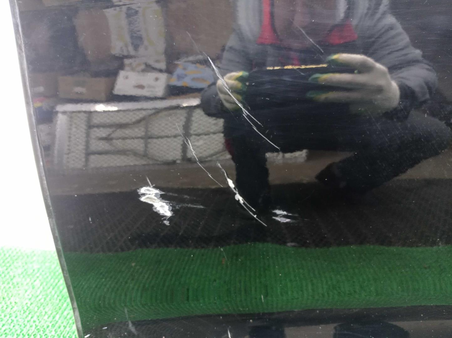 Дверь передняя левая