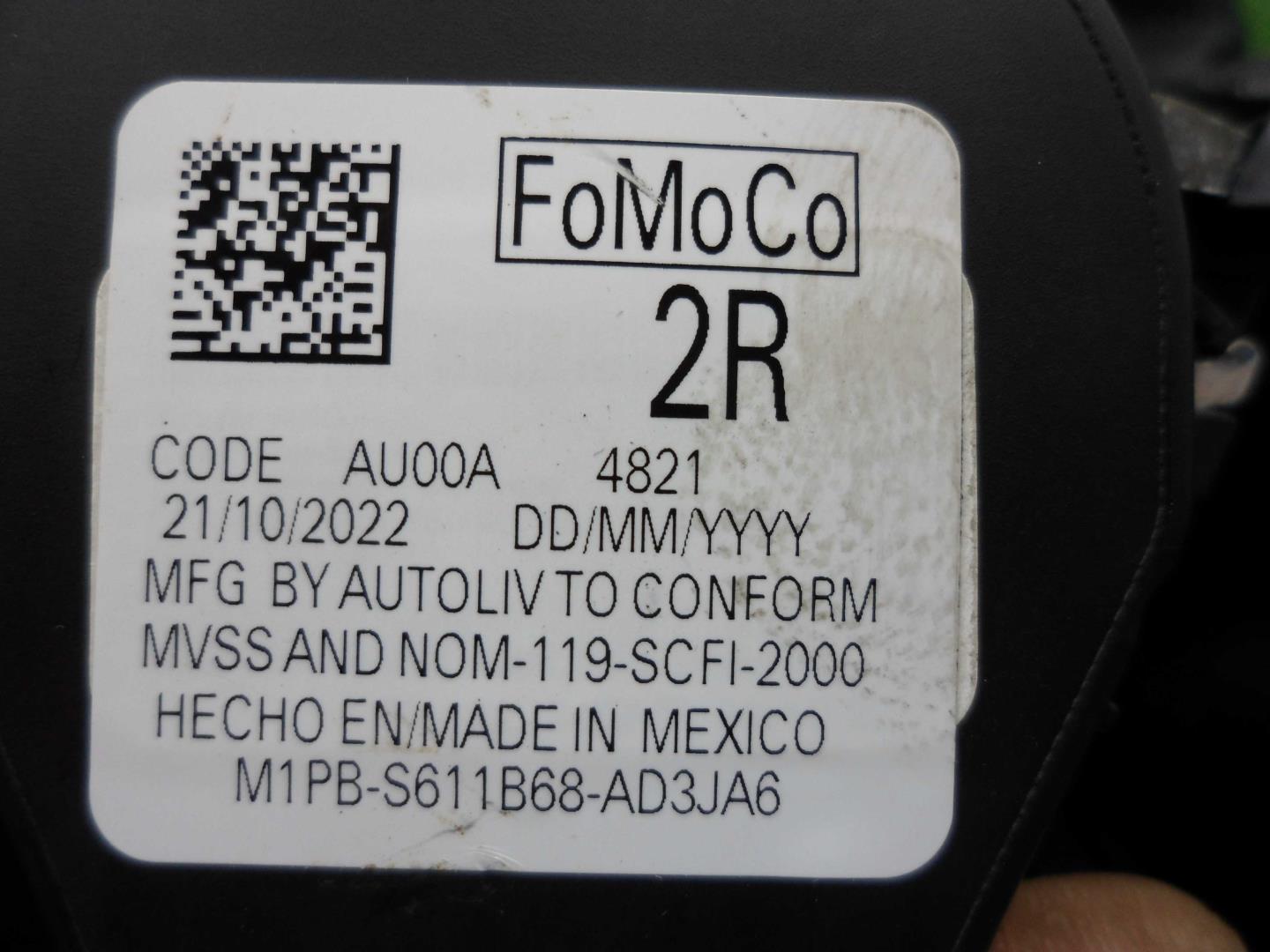 Ремень безопасности