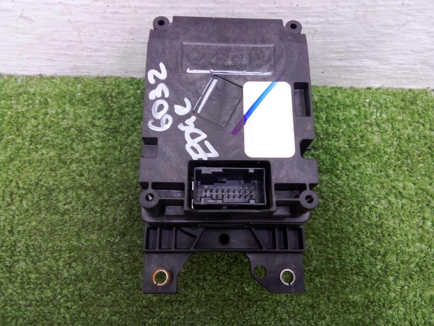 Кулиса МКПП / АКПП