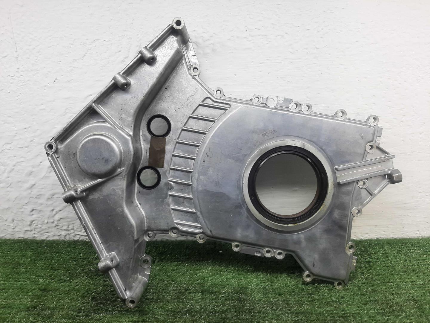 Крышка двигателя