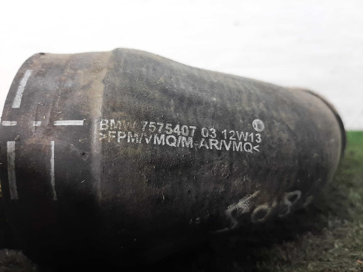 Патрубок интеркулера