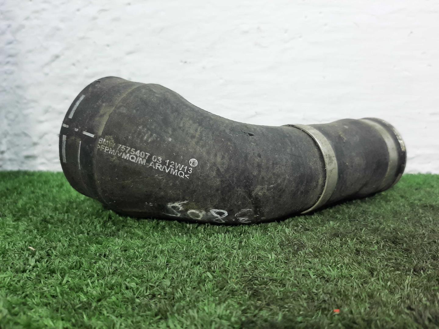 Патрубок интеркулера