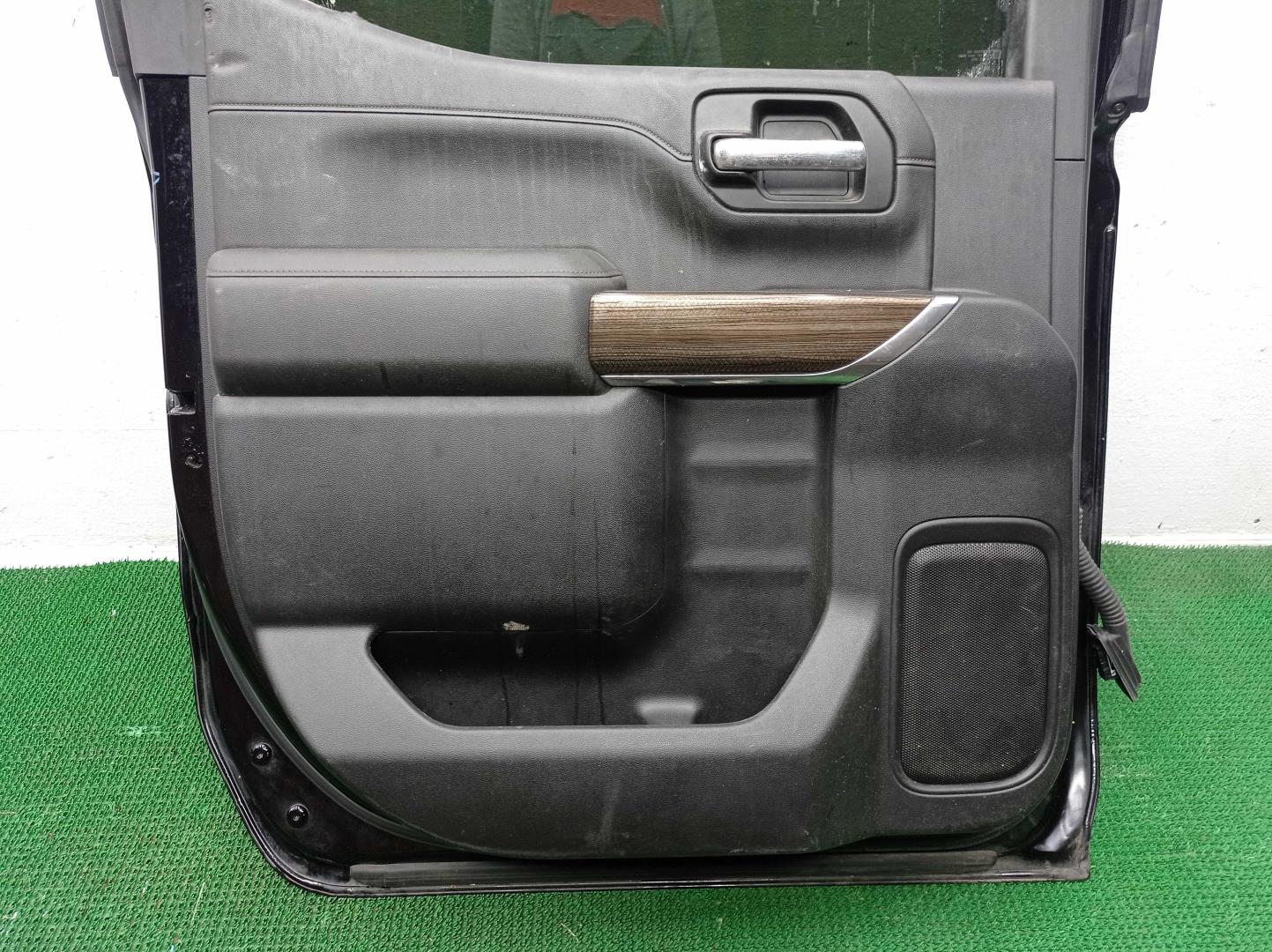 Ручка двери задней наружная левая