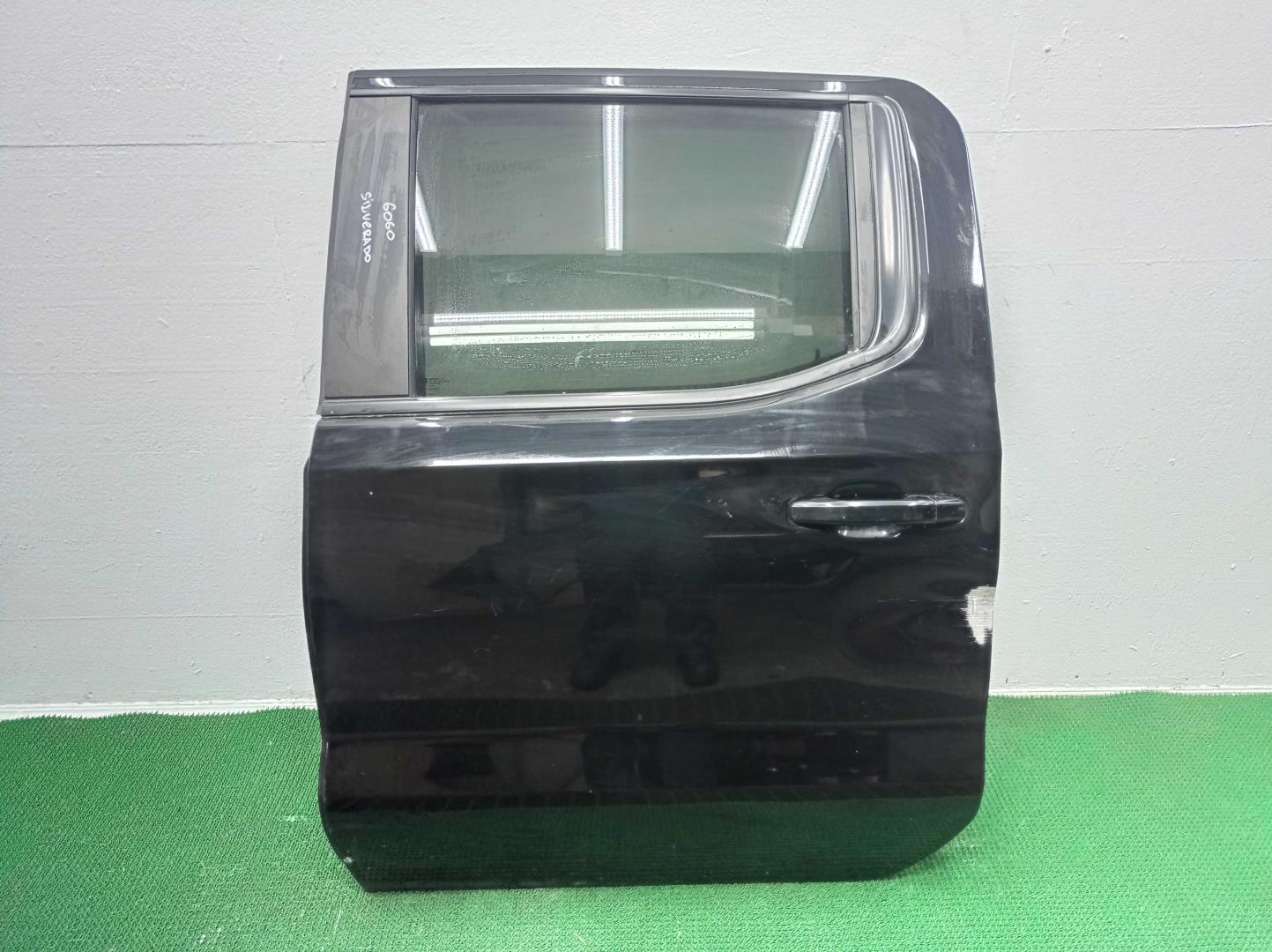 Ручка двери задней наружная левая