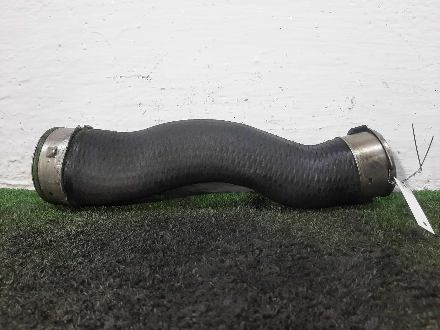 Патрубок интеркулера