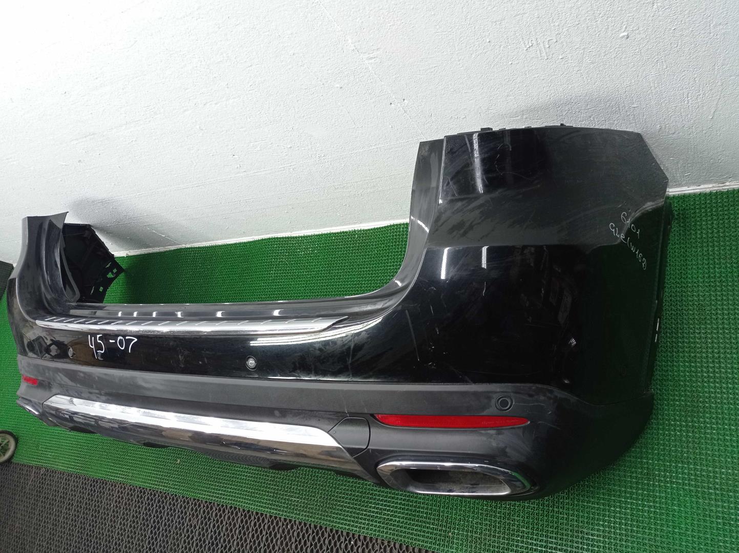 Бампер задний