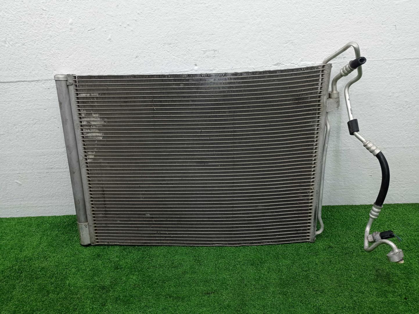 Радиатор кондиционера / конденсер
