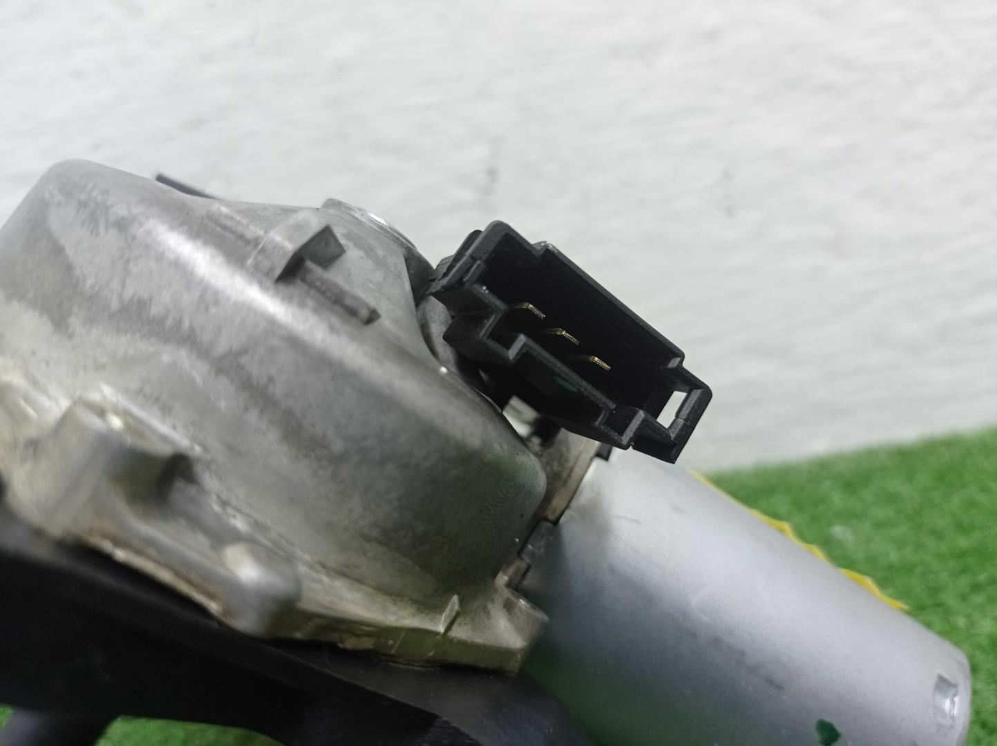 Моторчик стеклоочистителя задний