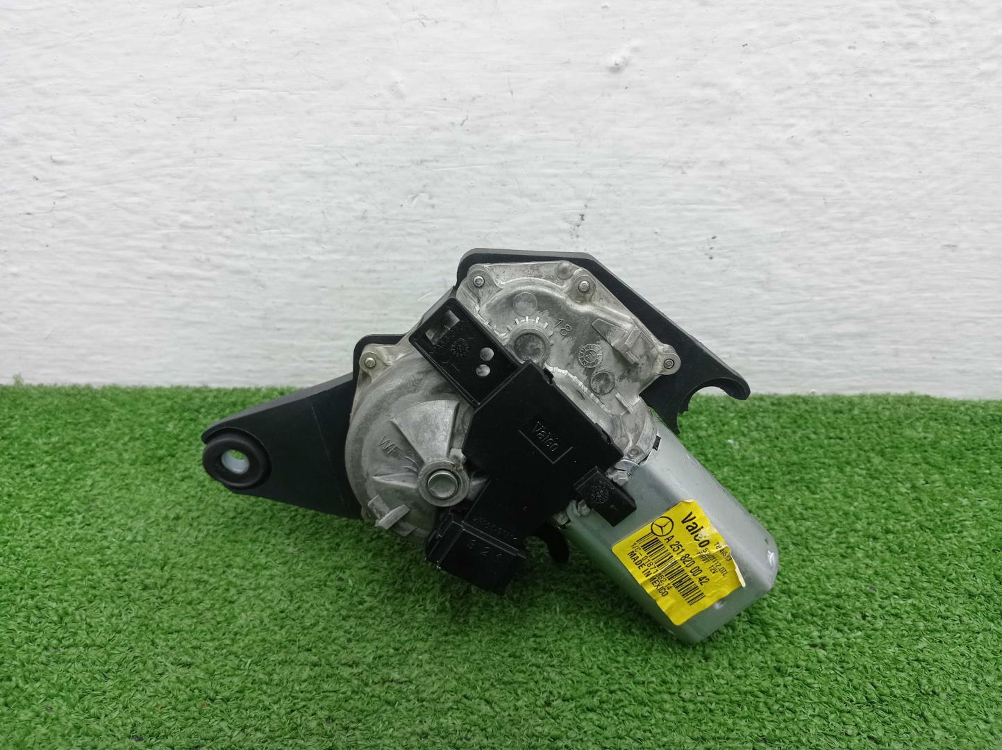 Моторчик стеклоочистителя задний