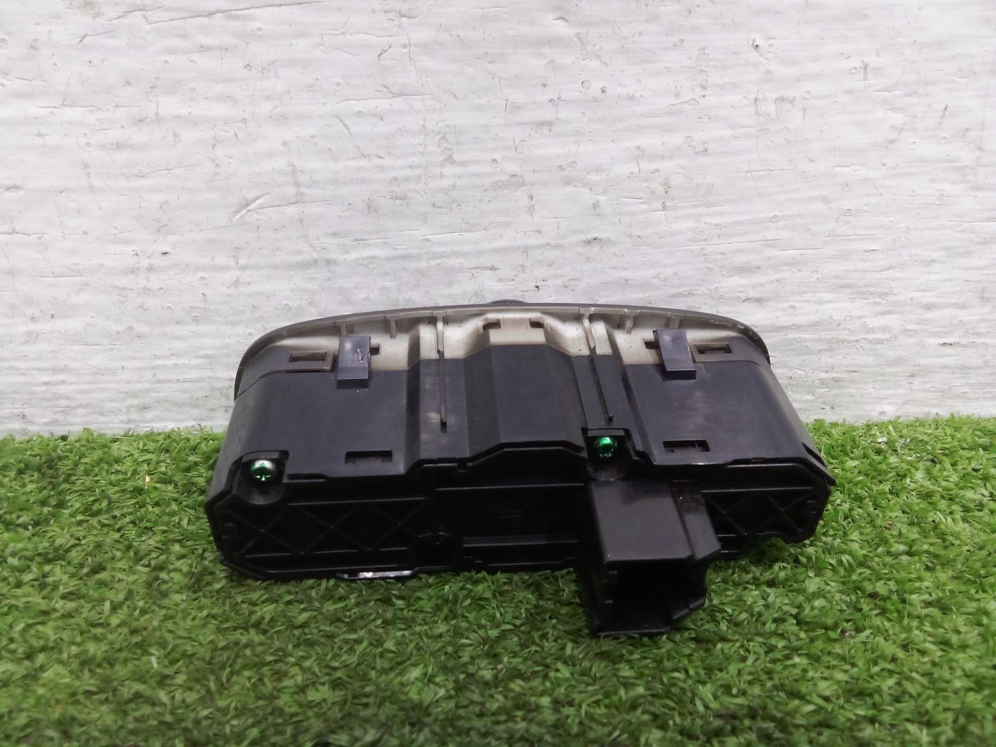 Переключатель света фар