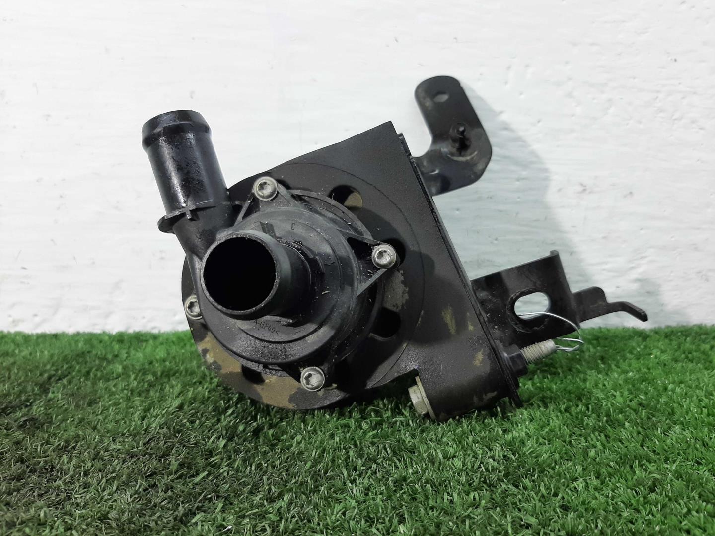 Насос электрический (доп.помпа)