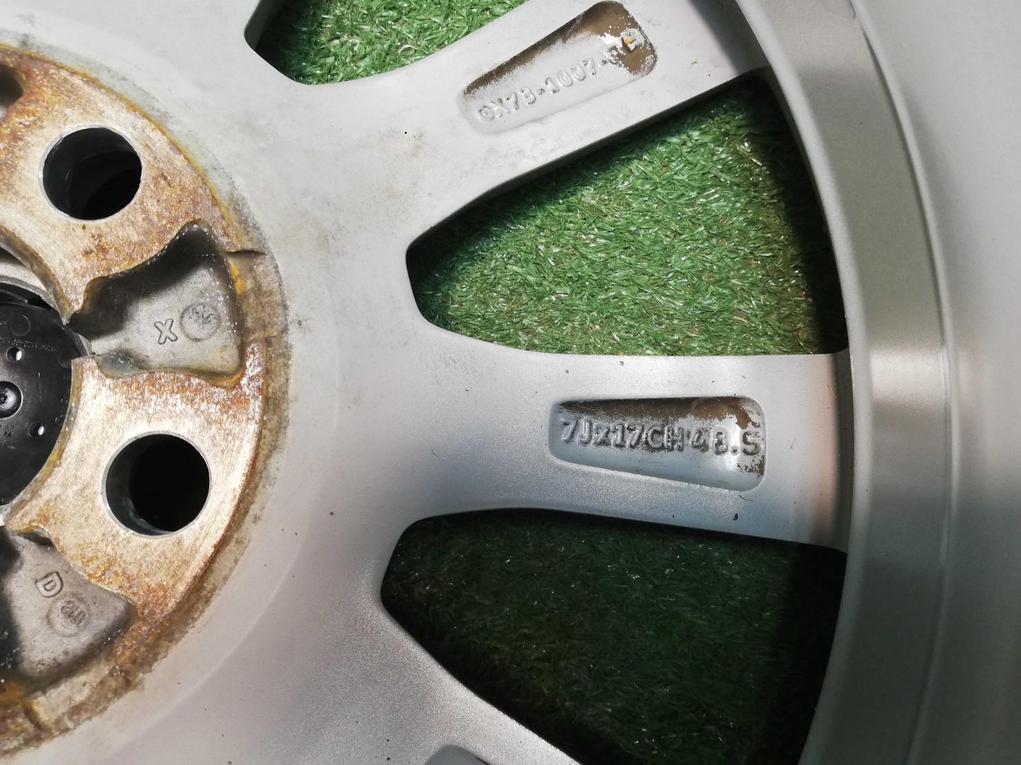 Диск колесный литой легкий сплав