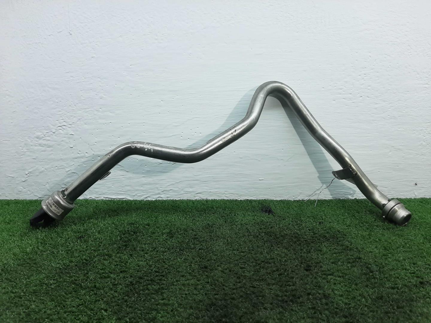 Трубка системы охлаждения