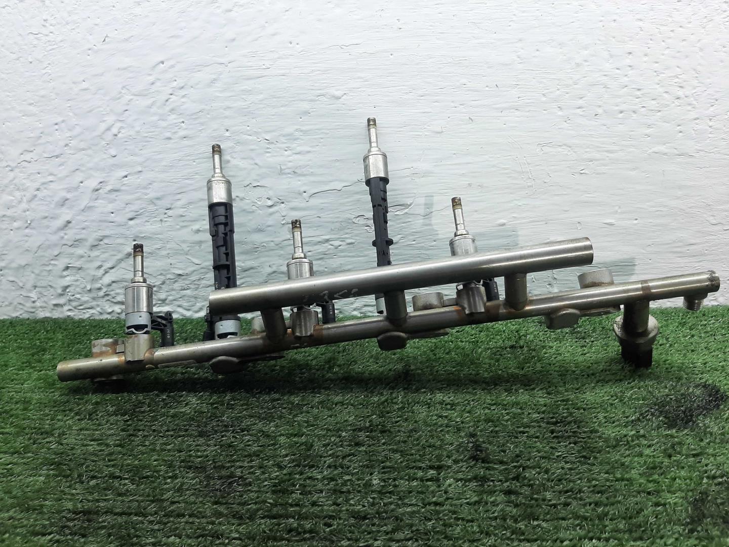 Рейка топливная (рампа)