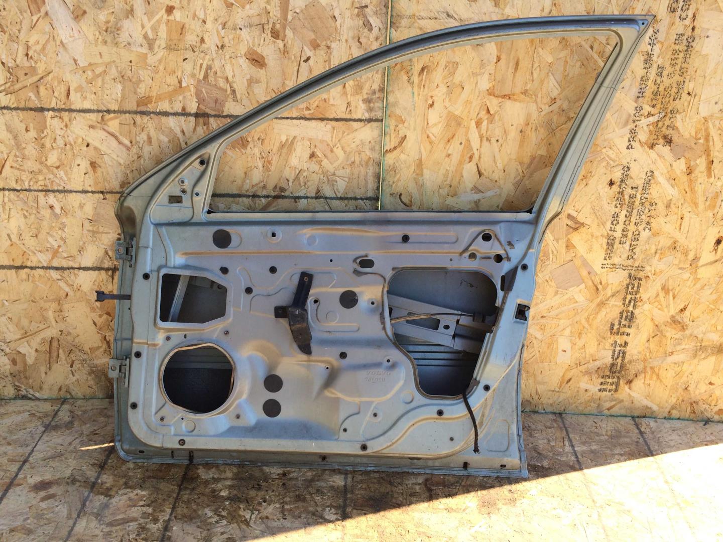 Дверь передняя правая