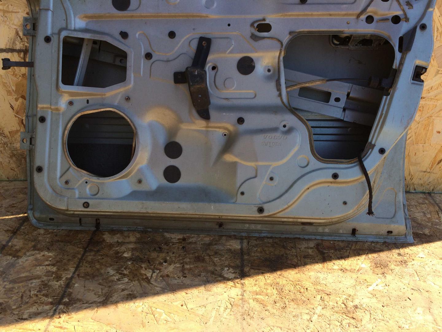 Дверь передняя правая