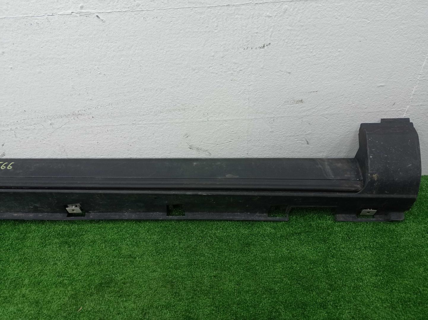 Накладка на порог (наружная)