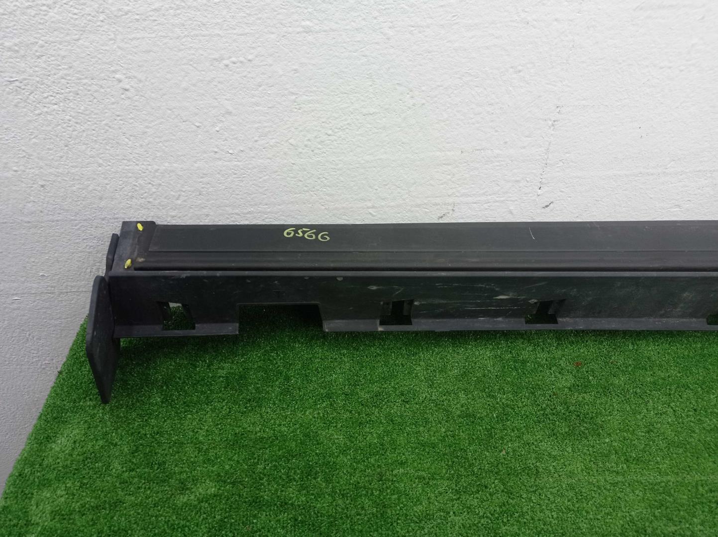 Накладка на порог (наружная)