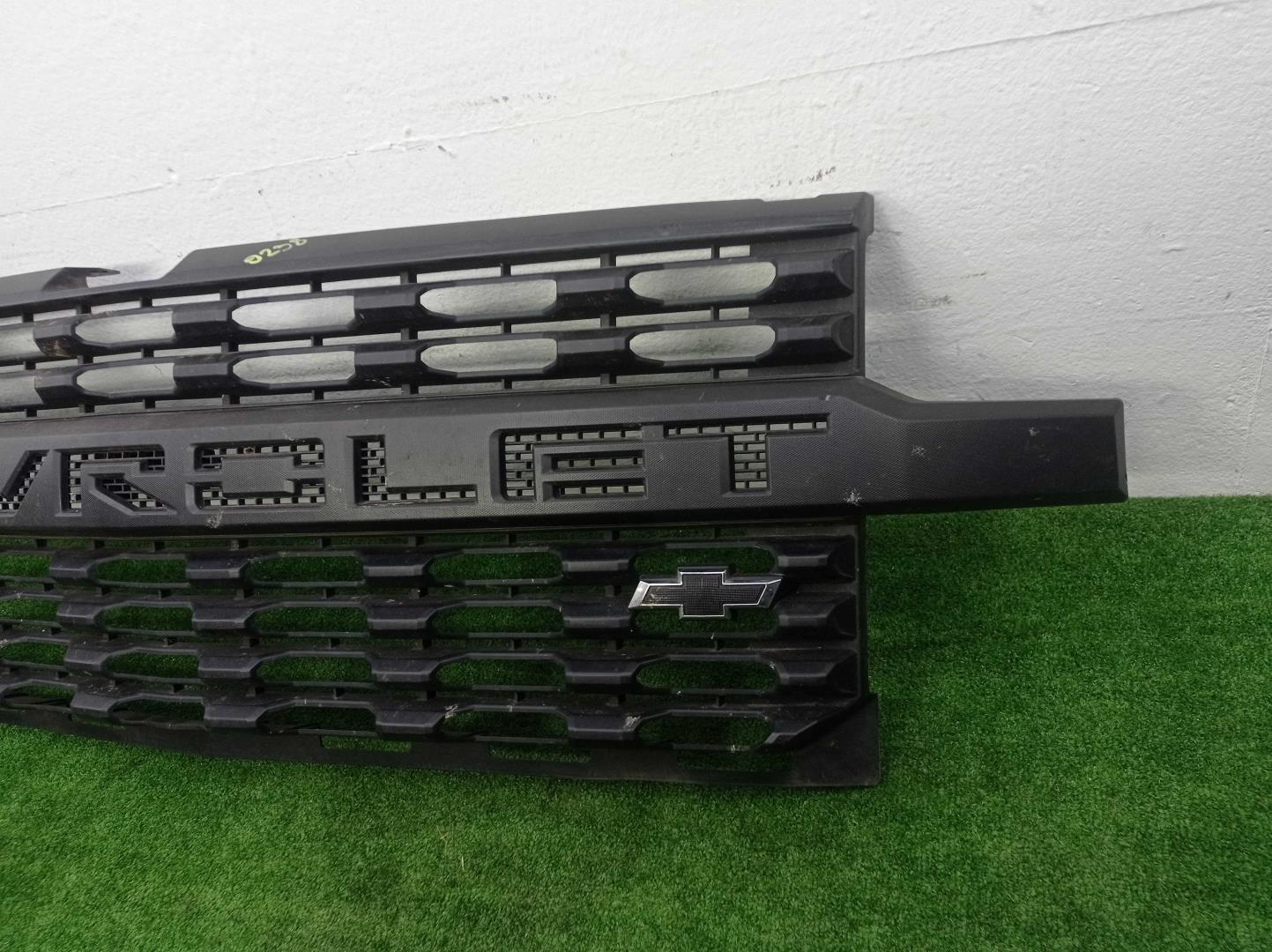 Решетка радиатора