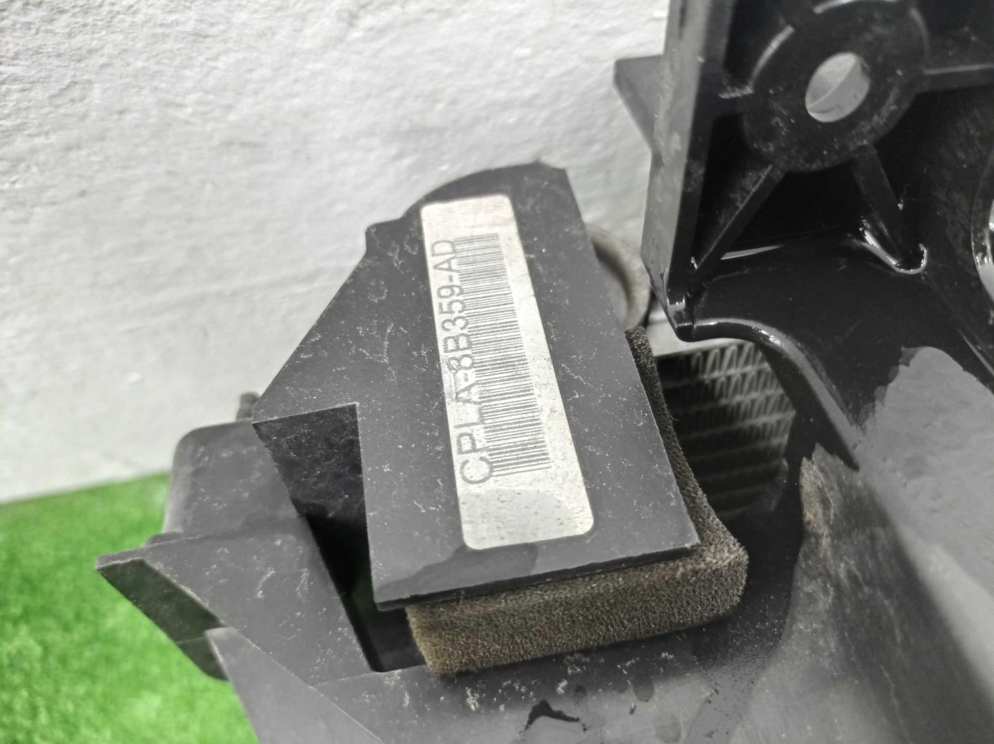 Радиатор охлаждения двигателя основной