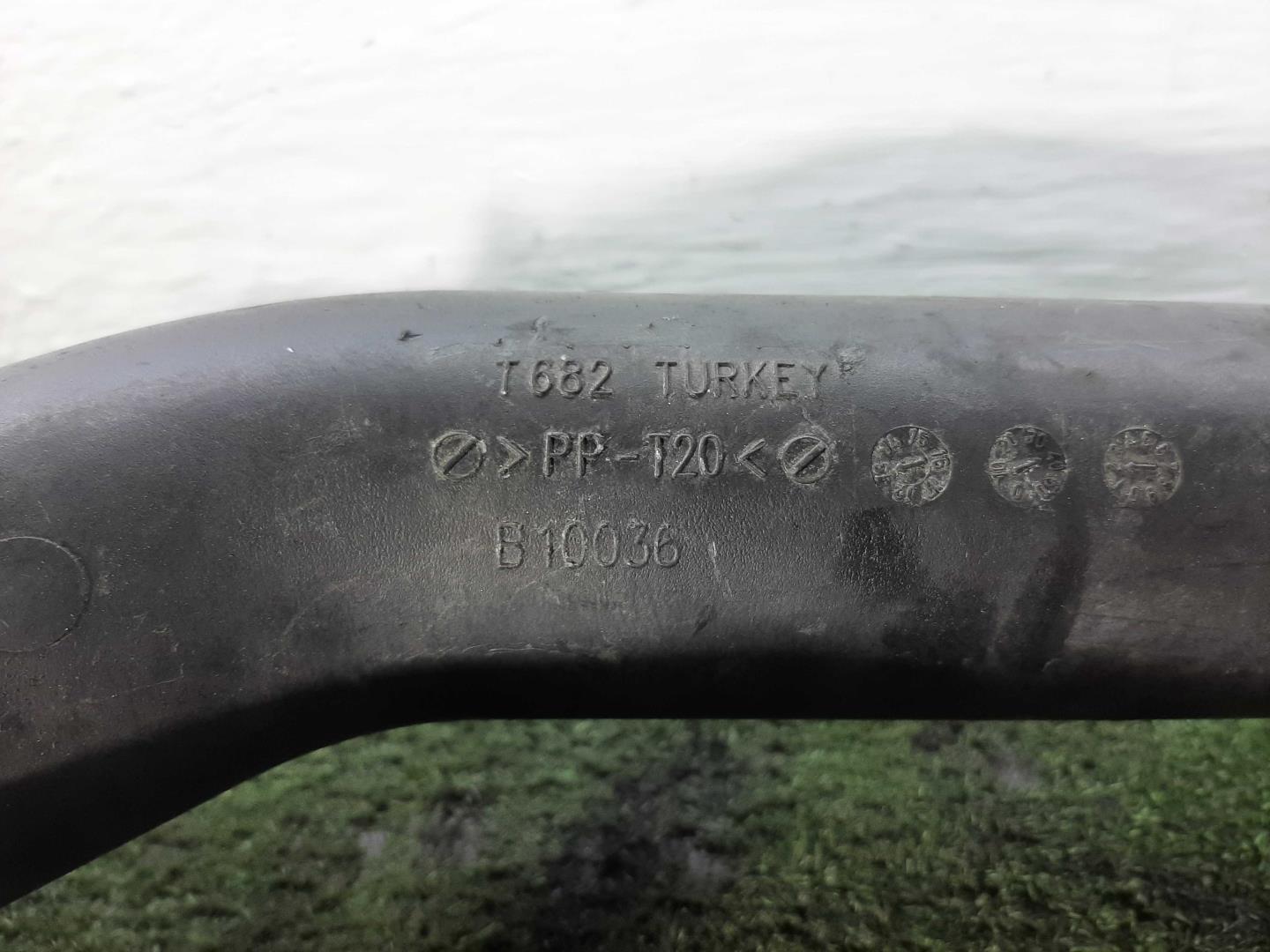 Патрубок интеркулера