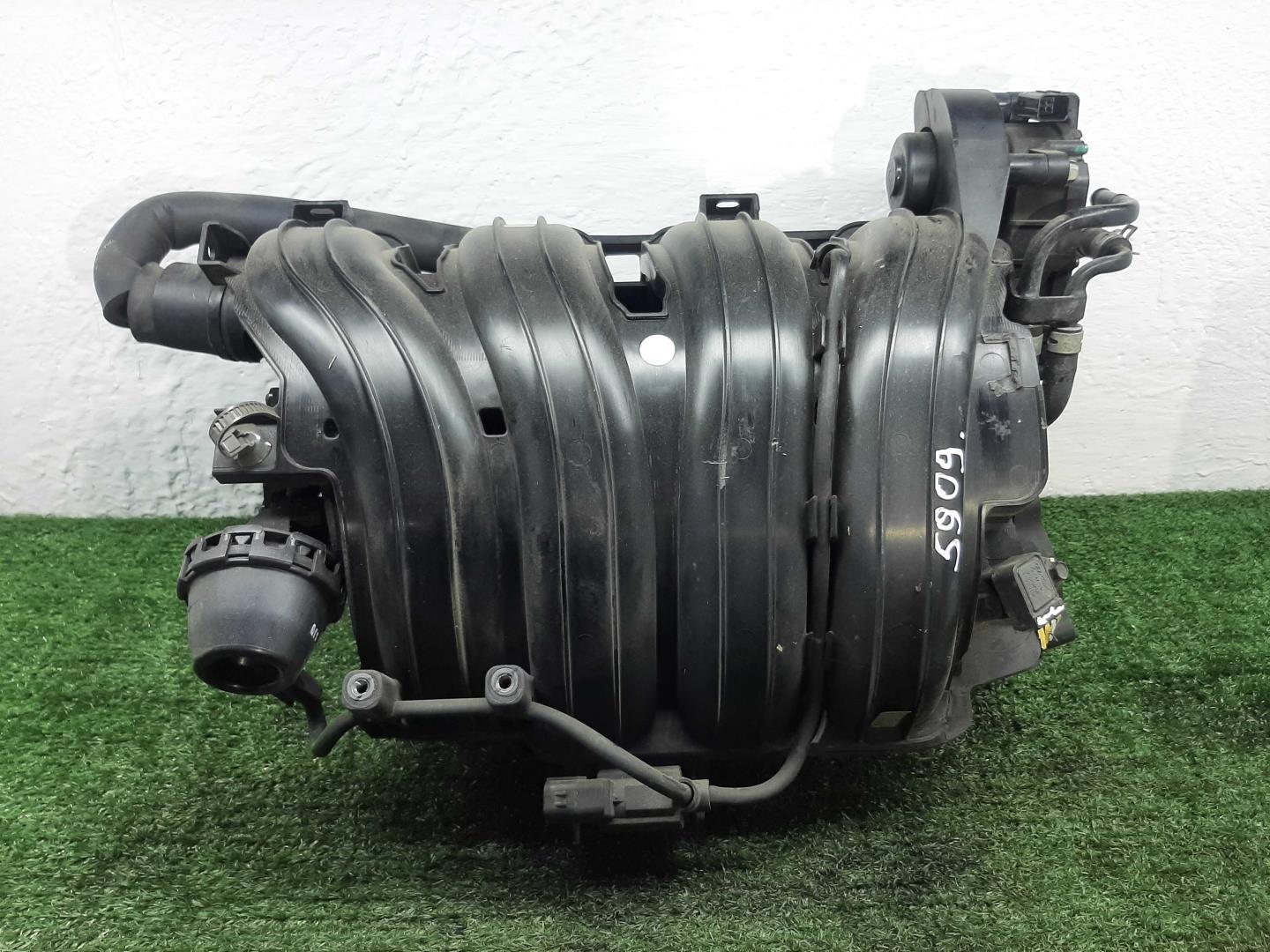 Коллектор впускной