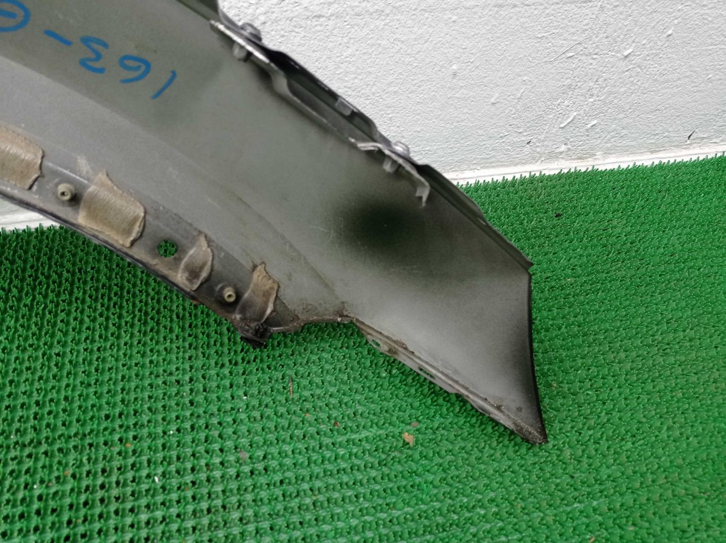 Крыло переднее левое