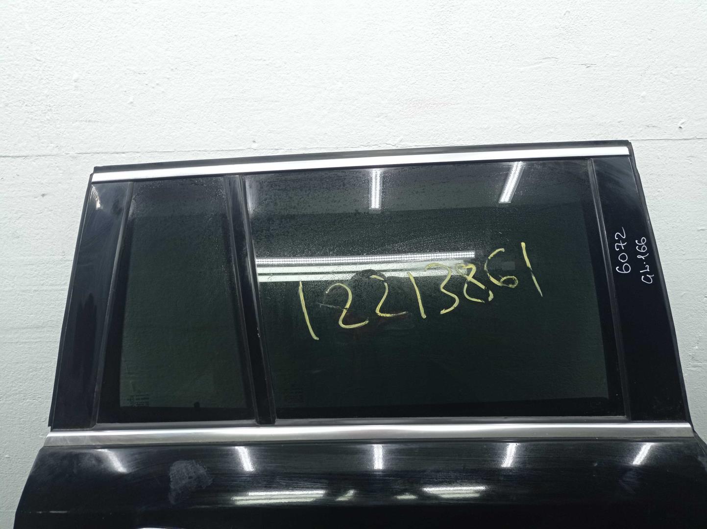 Замок двери задней правой