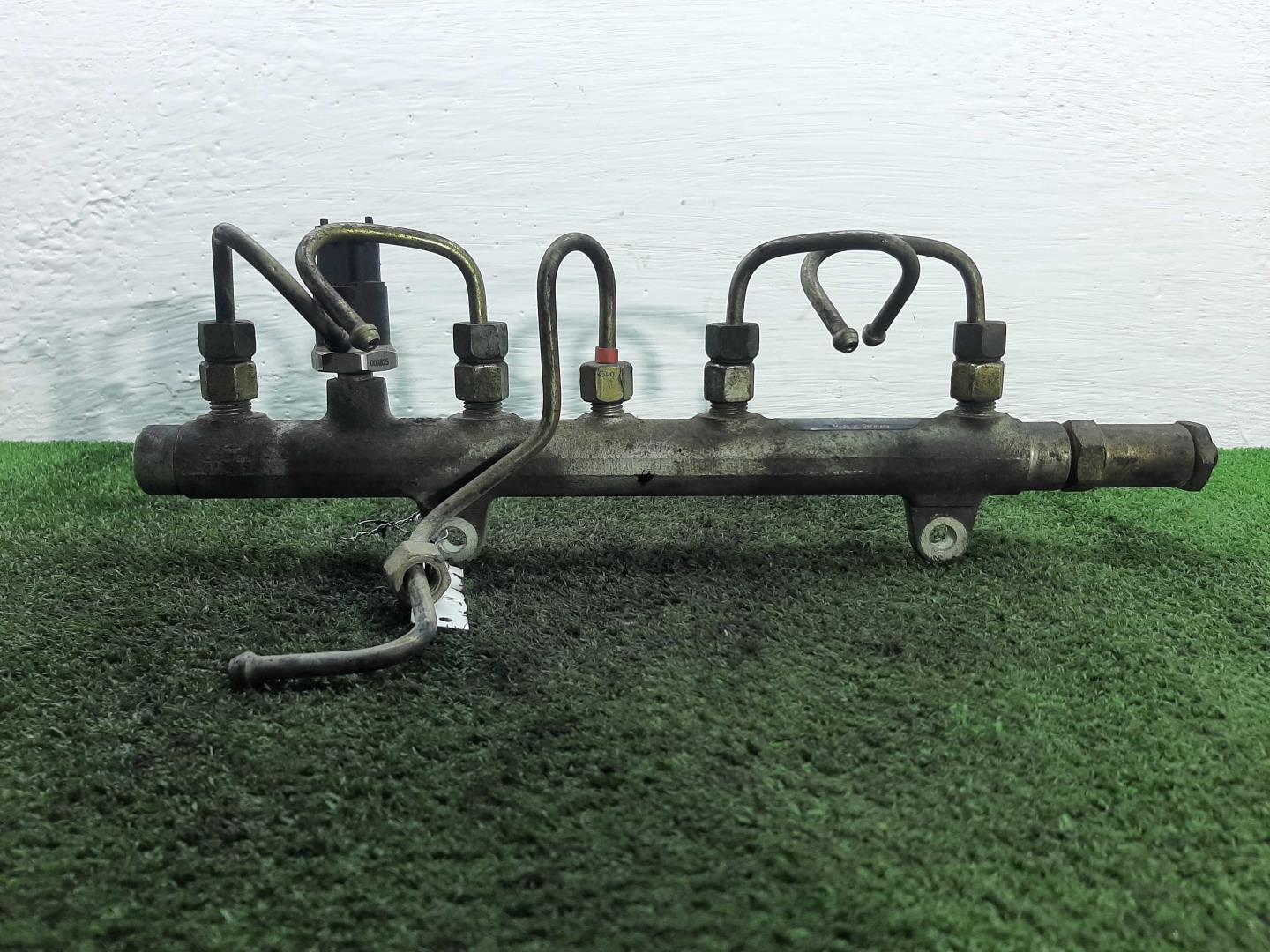 Рейка топливная (рампа)