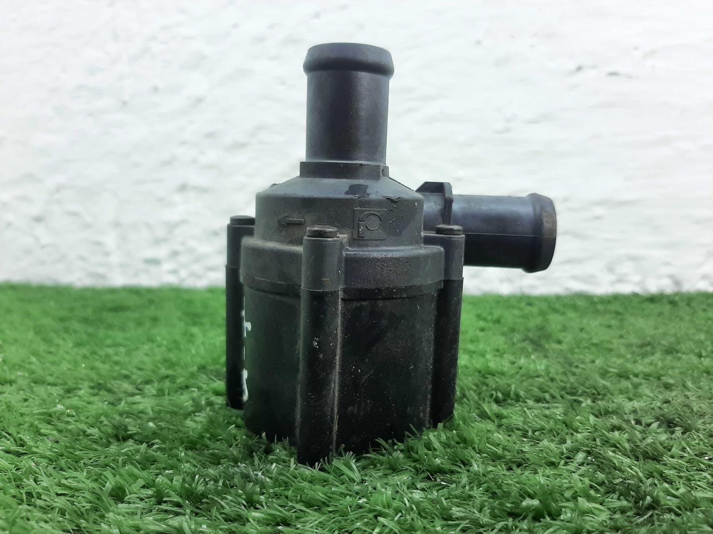 Насос электрический (доп.помпа)