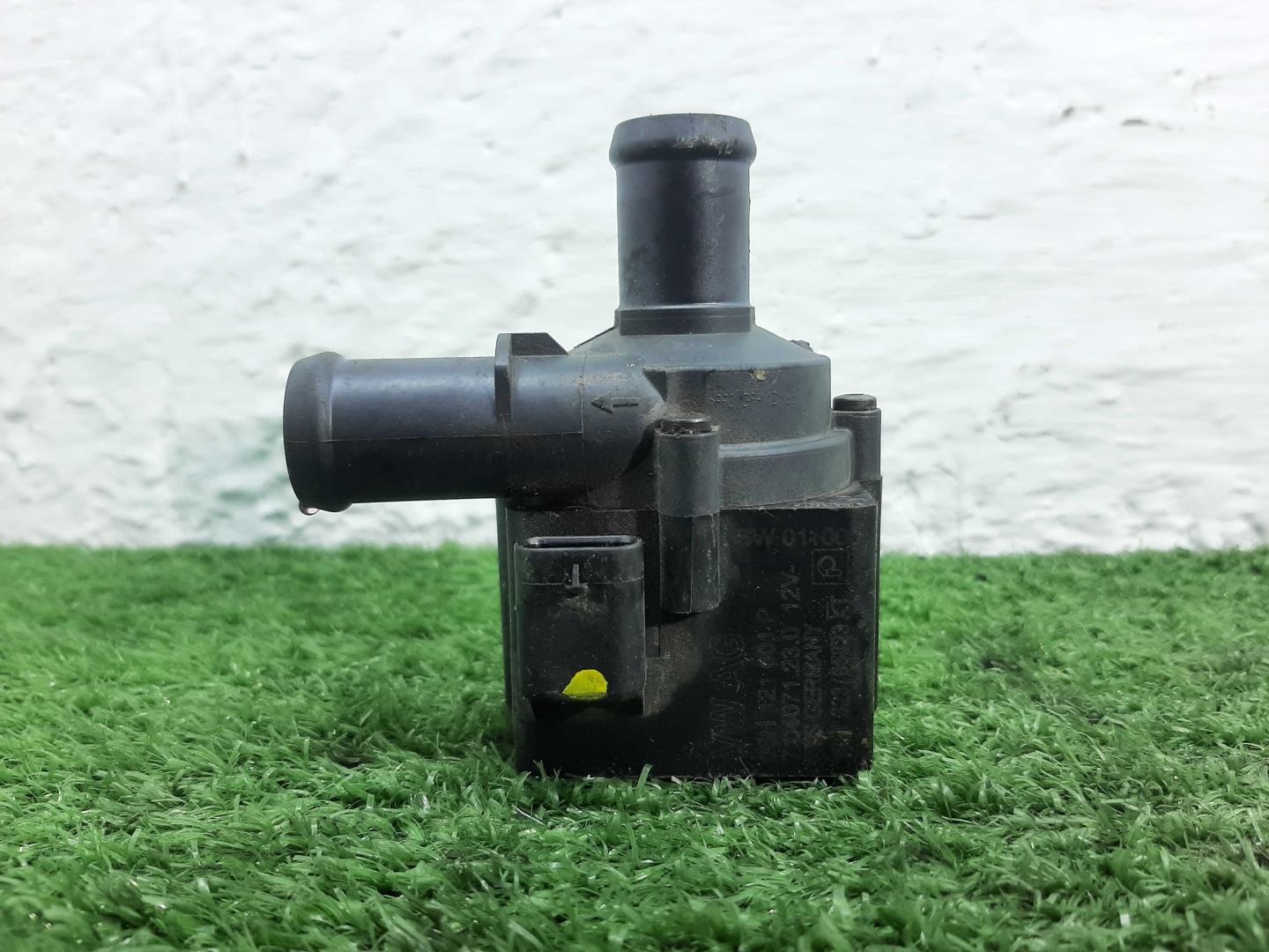 Насос электрический (доп.помпа)