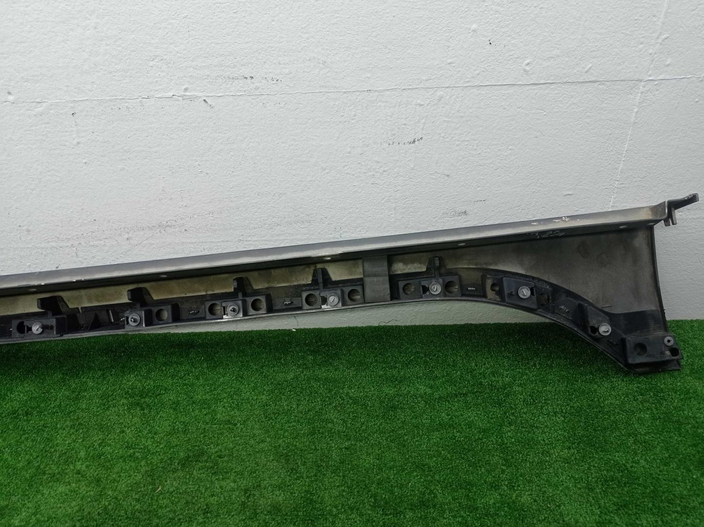 Накладка на порог (наружная)