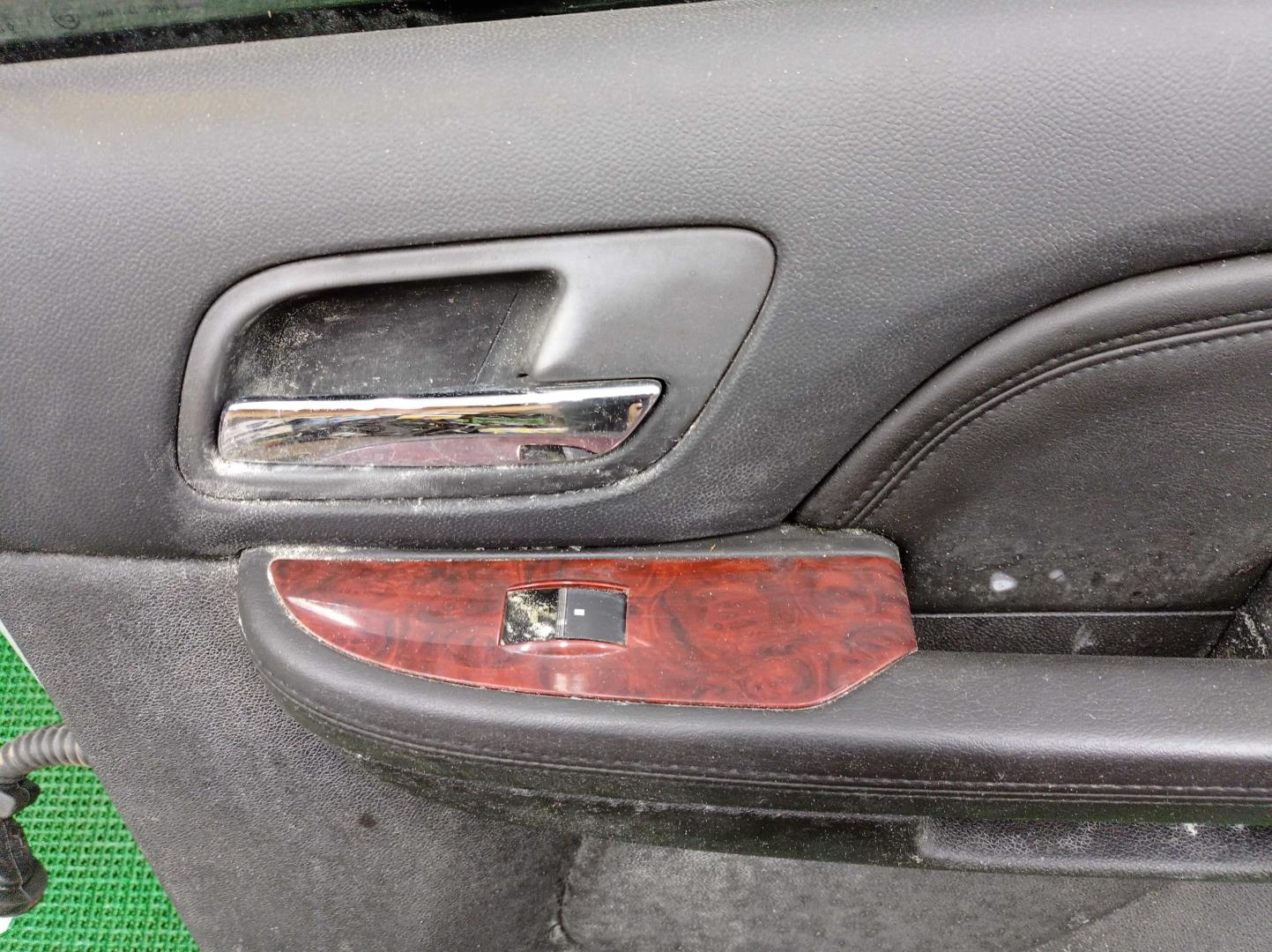 Стеклоподъемник электр. задний правый