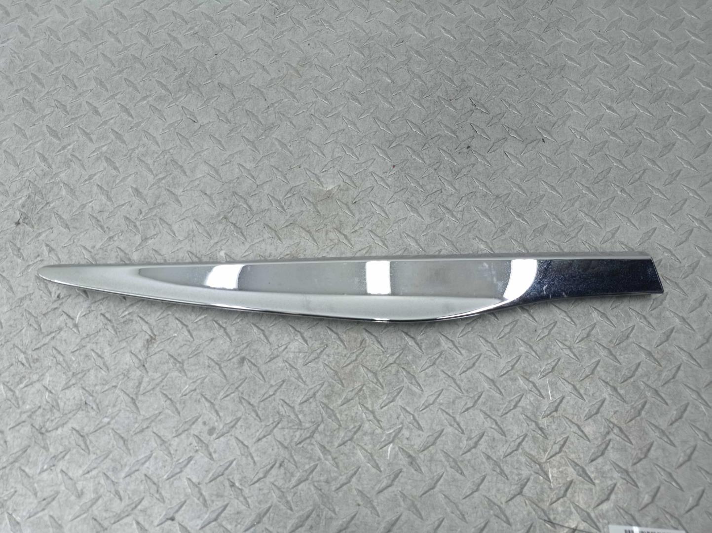 Накладка (кузов наружные)