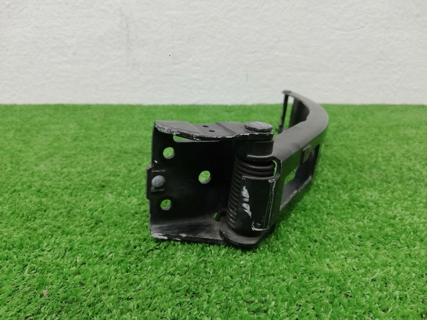 Ограничитель двери