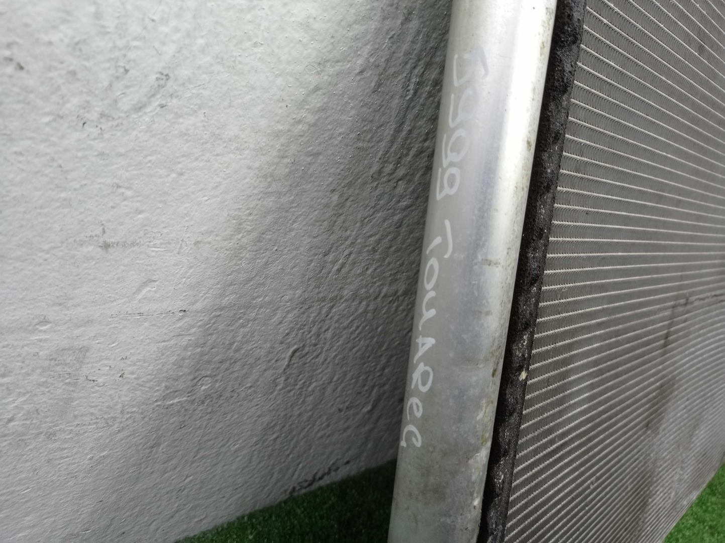 Радиатор кондиционера / конденсер