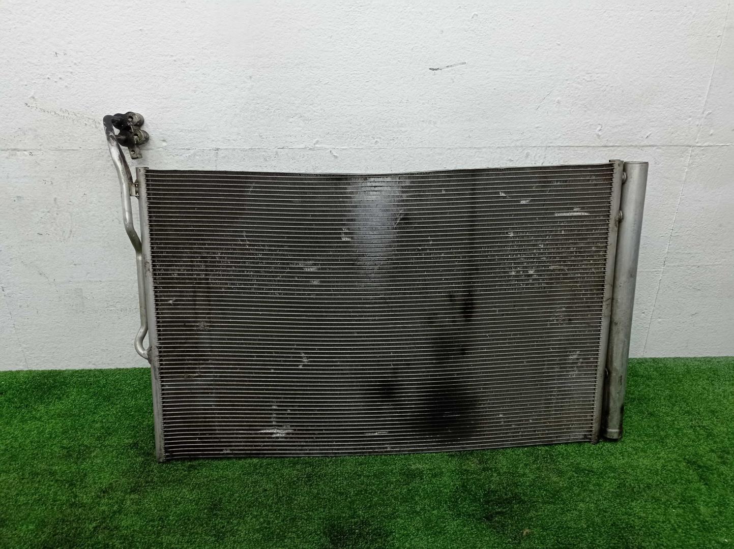 Радиатор кондиционера / конденсер