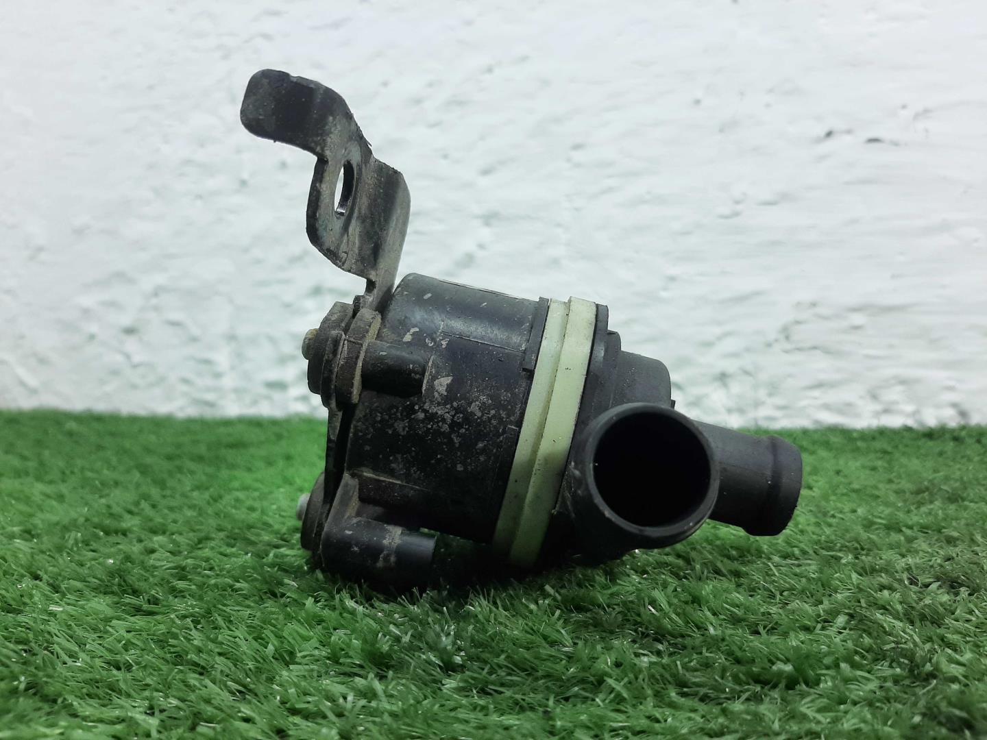 Насос электрический (доп.помпа)