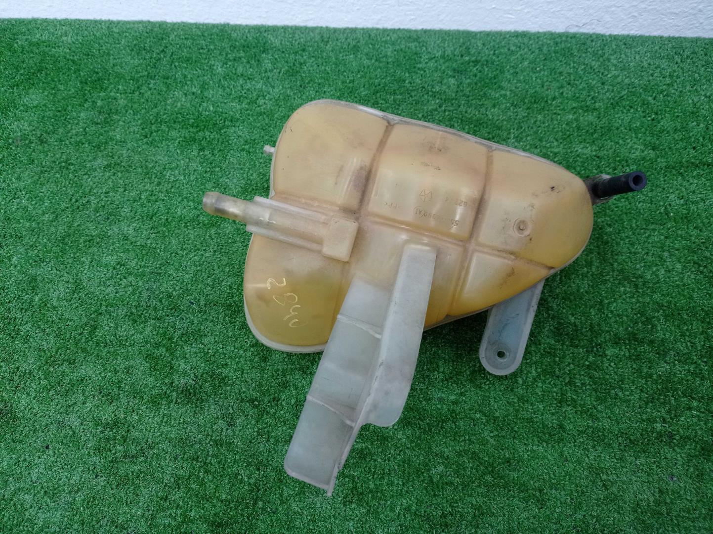 Бачок расширительный